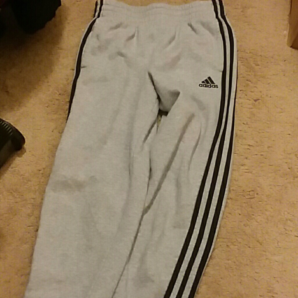 Addidas sweat pants - Picture 3 of 4